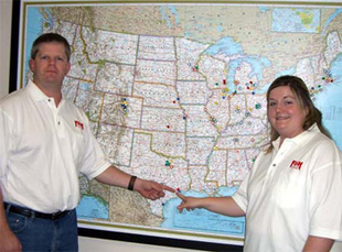 John & Cindy Bassett - Owners, Fish Window Cleaning