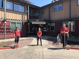 Three FISH Window Cleaners from Corvallis OR