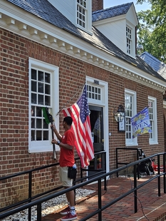 cleaning windows of building