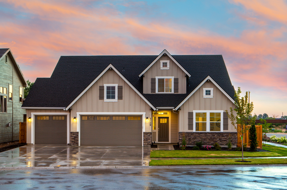 Exterior%20House%20Cleaning%20Services%20 %20Leave%20the%20Windows%20to%20the%20Pros%20IMAGE%201%20(STOCK)